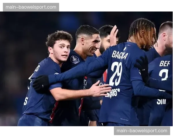 巴黎防守漏洞暴露，拜仁次回合主场只需1-0即可晋级决赛